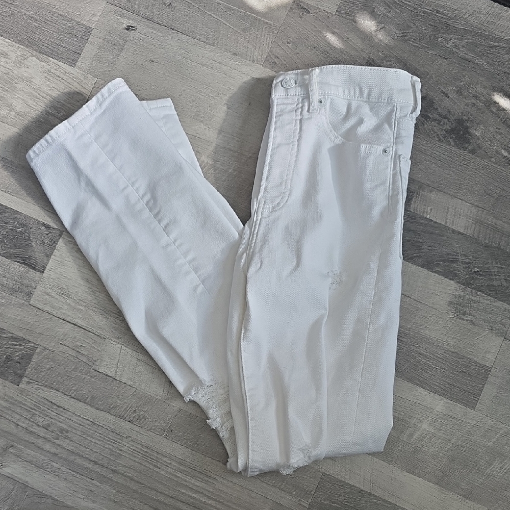 Express • Modern Straight White Distressed Super High Rise Jeans, Size 00